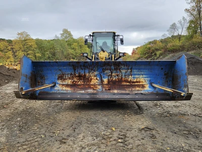 Used MI 14' SNOW PUSHER Snow Removal & Equipment New York US | Abele Tractor #1343181