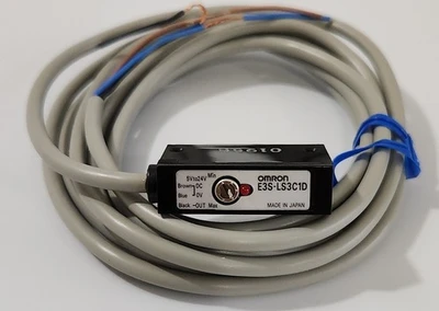 NEW Omron E3S-LS3C1D