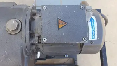 EDWARDS 40 TWO STAGE ROTARY VACUUM PUMP , GEC alpak motor 090SD