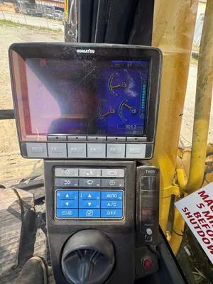 2017 KOMATSU PC210LC-11 Excavators | Simonson Equipment (9)