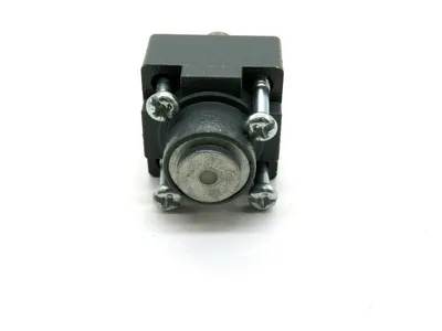 NEW ABB LSTE13 SS ROLLER PLUNGER