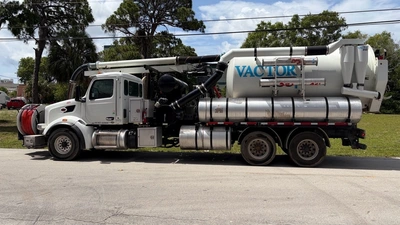 2023 VACTOR 2115i Combination Sewer Cleaners | VacSource (1)