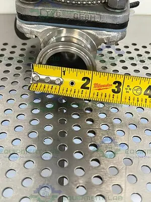 USED ITT PURE-FLO AP1509  STAINLESS STEEL DIAPHRAGM VALVE W/ 1 1/2" SANITARY FIT