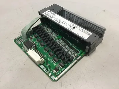 USED ALLEN BRADLEY 1746-OB32 SER D