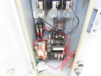 General Electric NP-161815-X Combination Motor Starter Fused 30 Amp 600VAC 10HP