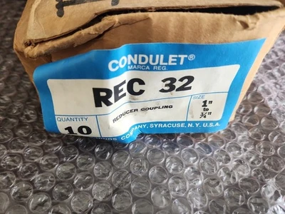 NEW Crouse-Hinds REC32