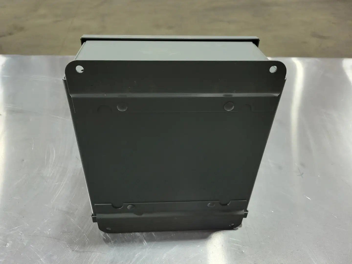 USED ACE MANUFACTURING WP 8X8X4