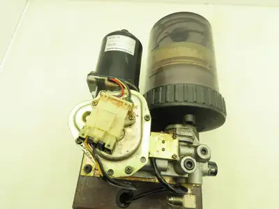 Daikin LD05CP-22 Lubmax Lubricator Motorized Grease Pump