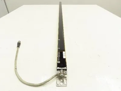 Omron Sti F3SJ-A1220P30-L Safety Light Curtain Emitter 1220mm Type 4