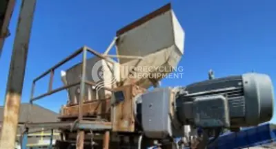 USED SHRED-TECH ST-150E DUAL SHAFT SHREDDER