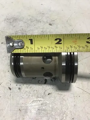 USED VICKERS 25-D10-30