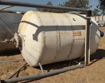 Tank, 2,250 Gallon, Stainless Steel, Agitated, 3 HP,  6' X 8’3” #S745314