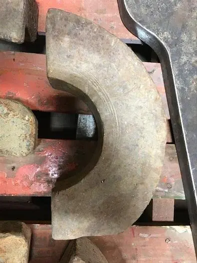 Used _UNKNOWN_ 5-1/2" TABLE BUSHING / PIPE CENTRALIZER Drill Bushings Pennsylvania US | East West Machinery & Drilling #1415641
