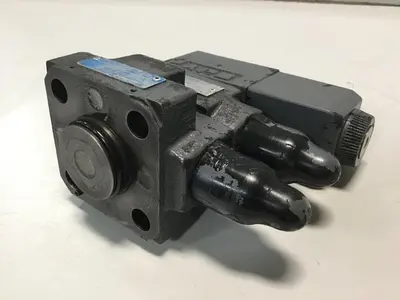USED VICKERS DG4V-3-2AL-M-U-HL7-60
