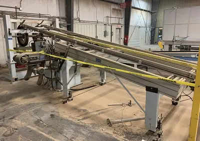 HOMAG POWER TVL370/15/02 BRUSH/WHEEL STYLE BOARD TURNER MATERIAL-HANDLING CONVEYOR SYSTEM