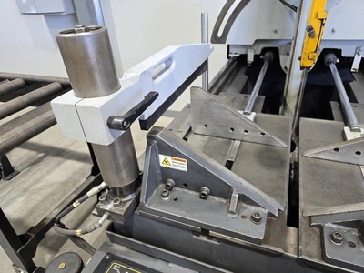 USED 2015 HYD-MECH VW-18