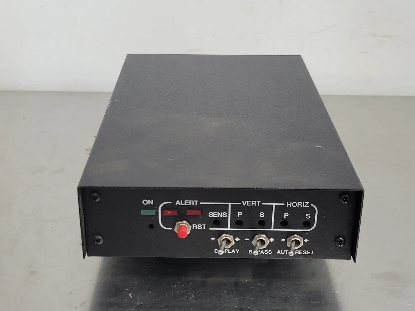 USED PELCO MD2000