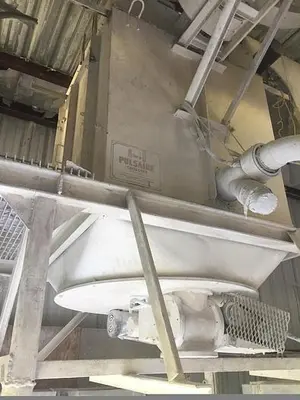 Dust Collector, Baghouse, 110 SF, Pulse type #S741174