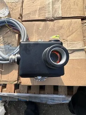 NEW FIREYE 65UV5