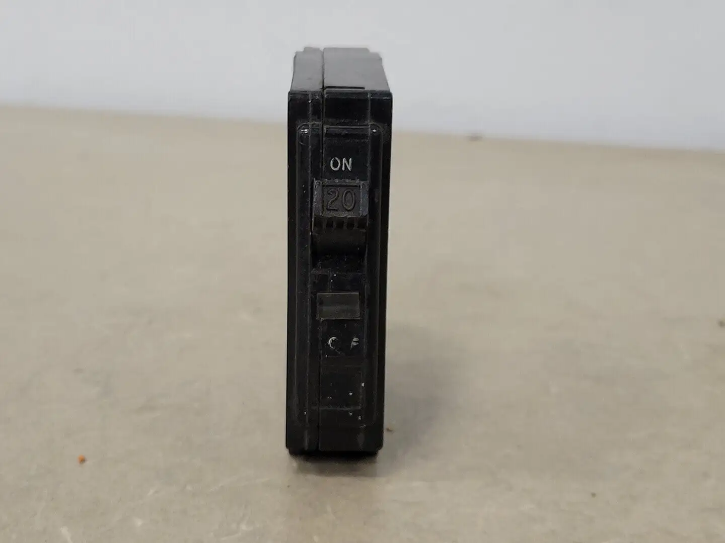 USED SYLVANIA QB120
