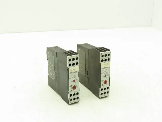 Siemens 7PU4620-2BN20 Time Delay Relay Module Off Delay 10sec -100 hour Lot of 2