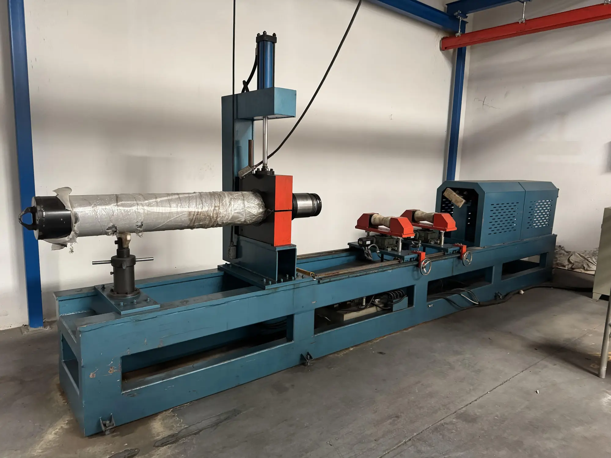 Cylinder Assembling Machine