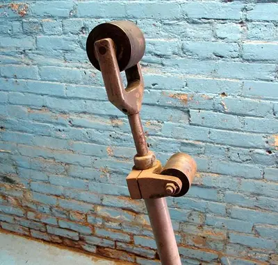 Bush Built 2" Wide Yoke Sander 220/440V 3 Phase 3/4 HP 1725 RPM