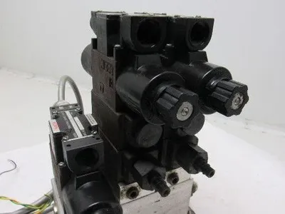 Nachi Pneumatic Directional Control Regulated Modular Valve Bank Manifold 110V