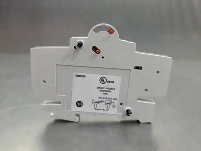 ALLEN BRADLEY 1489-AMRA3 CONTACT BLOCK. 4E-39