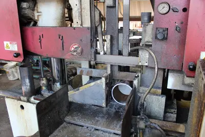 2013 BEHRINGER HBP430A Bandsaw | Levy Recovery Group (10)