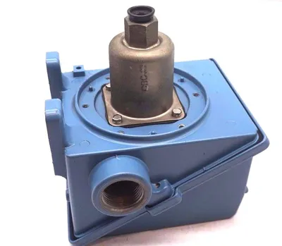 NEW UNITED ELECTRIC J403-156 PRESSURE SWITCH J403156