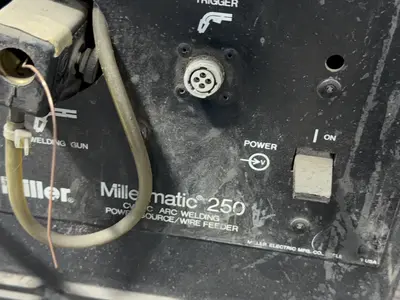 USED MILLER MILLERMATIC 250