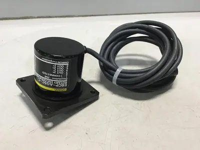 USED OMRON E6CPAG5CC