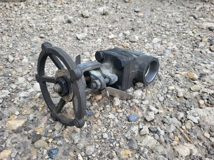 New | in-Stock 2018 DHV F1801T73 Valves/Fittings British Columbia CA | Lenmark #257133