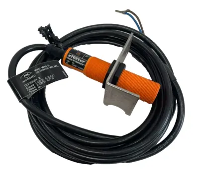 NEW IFM EFECTOR IG-2008-BBOA IG0331 PROXIMITY SENSOR IG2008BBOA IG0331