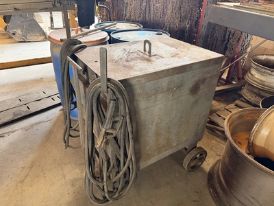 Used LINCOLN R3R-300 ARC WELDER Arc Welders Michigan US | Miedema Asset Management Group #1369517