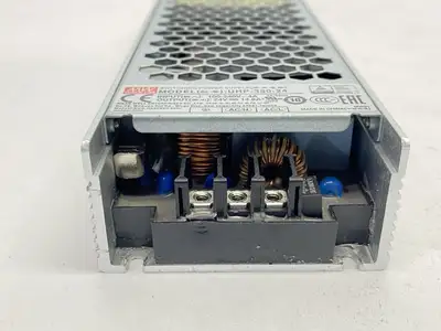 USED MEAN WELL POWER SUPPLY INPUT 4A 100-240V OUTPUT 14.6A 24V