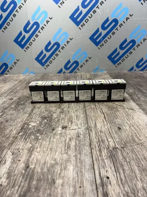 Used SIEMENS 3RH1122-1BB40 Misc Electrical & Power Parts South Carolina US | ESS Industrial Equipment Sales #1427791