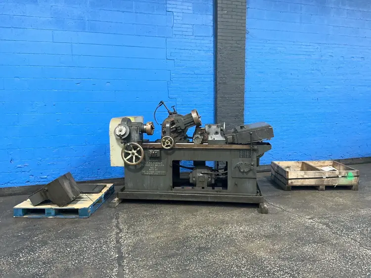 Used THE ADAMS CO 5 Gear Hobbers Ohio US | HGR 24 #1419732