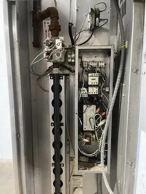 USED 2003 HOBART HBA2G