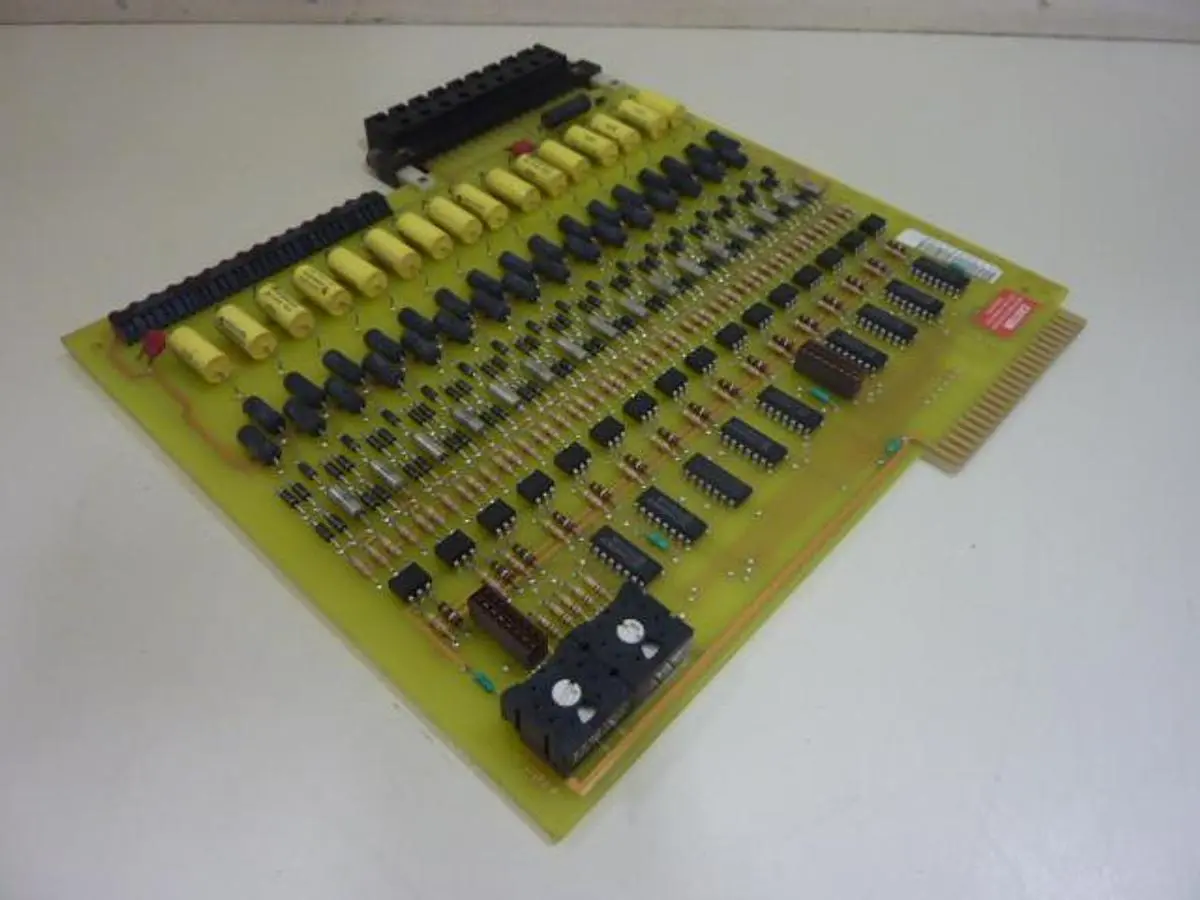 USED CINCINNATI MILACRON 3-531-3564A