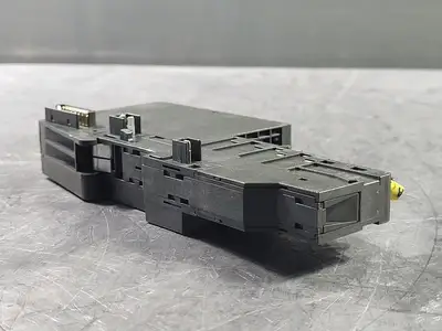 USED SIEMENS 6ES7 132-4HB01-0AB0