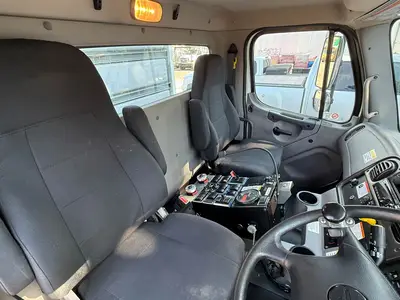 Used 2021 FREIGHTLINER M2 Street Sweeper Utah US | Global Remarketing #1285982