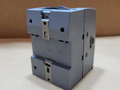 USED SIEMENS 6ES7 223-1PH32-0XB0