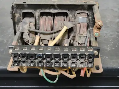 Used SOLA 63-23-210-8 Transformers British Columbia CA | Lenmark #265775