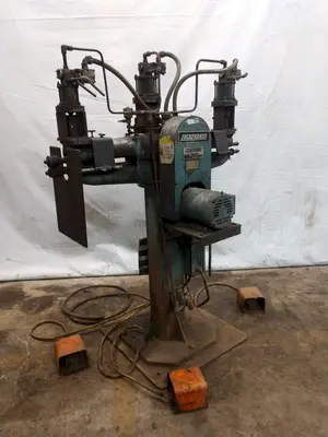 24 GAUGE DUAL HEAD LOCKFORMER BEADER: STOCK #12660