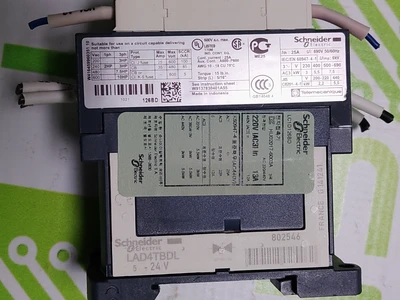 SCHNEIDER ELECTRIC LC1D126BD 24V DC