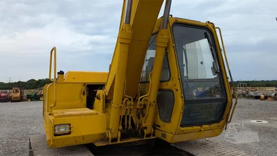 USED 1988 DEERE 490D