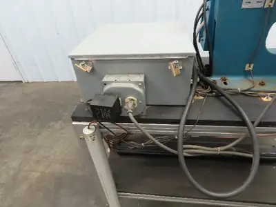 Cambridge AE2001 Automatic Rivet Machine Insertion Machine Von Weise Gromets