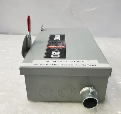 GE SAFETY SWITCH TG4321 MODEL 8